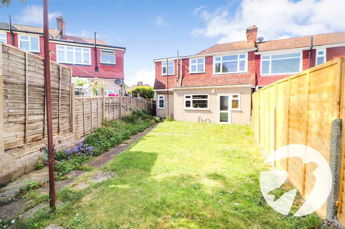 4 bedroom house for sale in Erith | Robinson Jackson