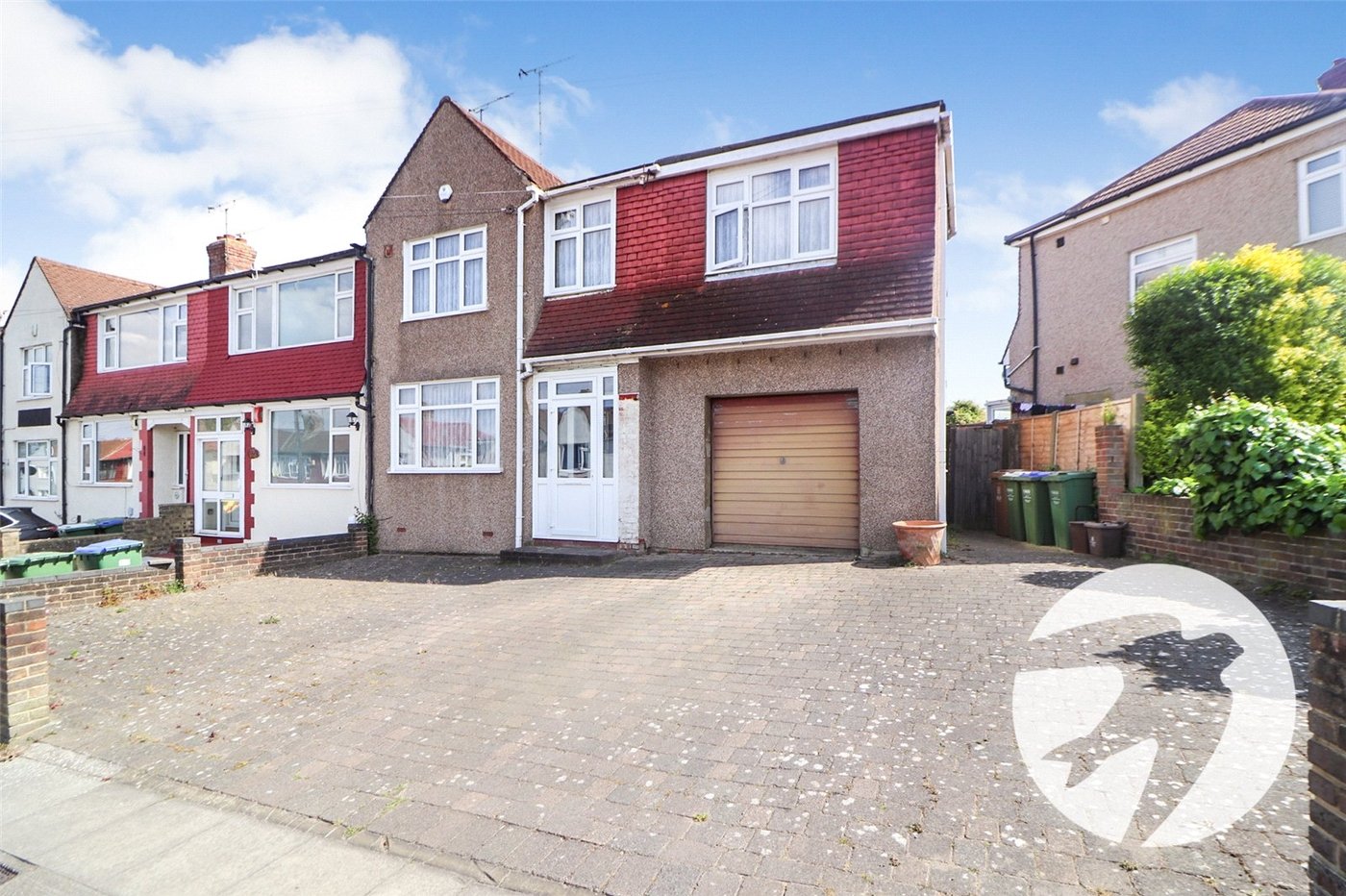 4 bedroom house for sale in Erith | Robinson Jackson