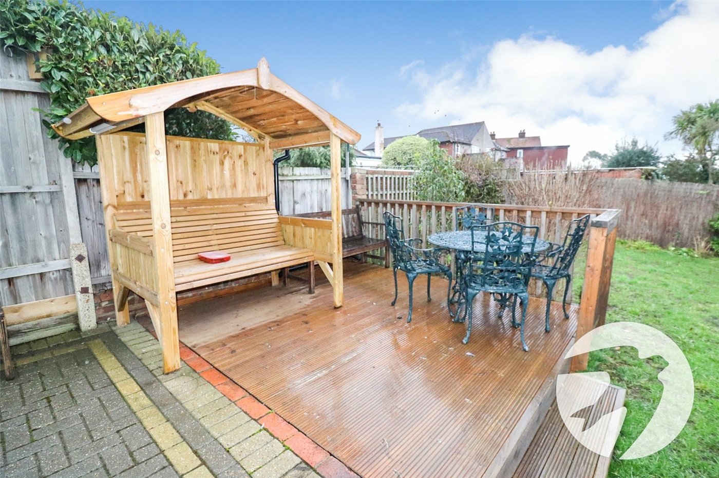 2 bedroom bungalow for sale in Bexleyheath | Robinson Jackson