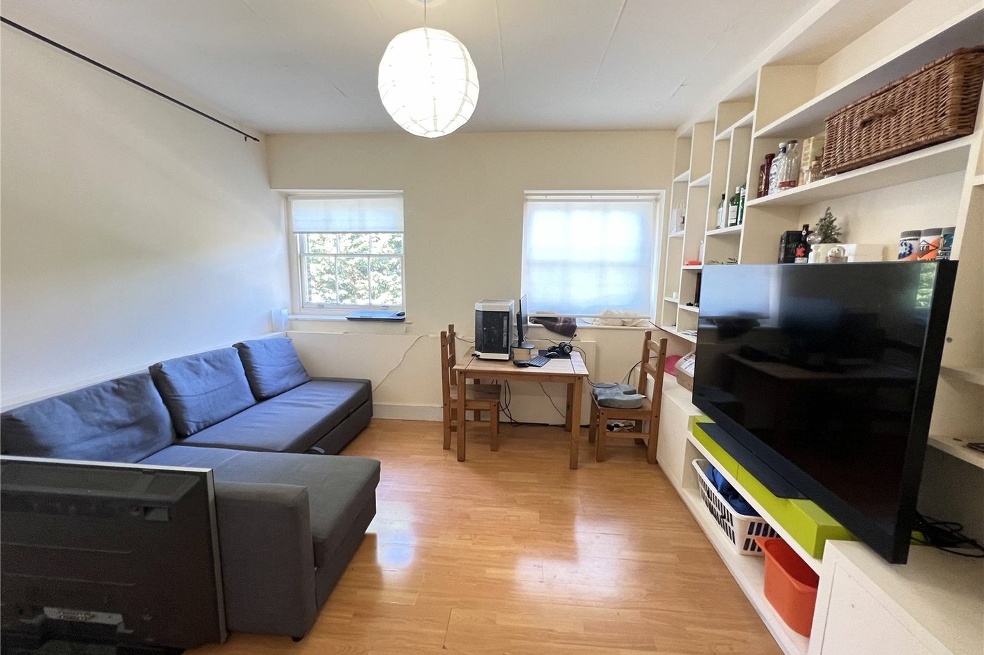 2 bedroom property for sale in Woolwich | Robinson Jackson