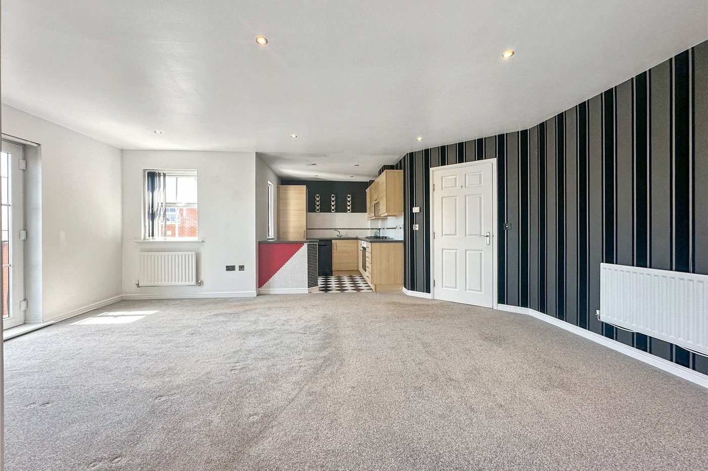 2 bedroom property for sale in Gillingham | Robinson Michael & Jackson