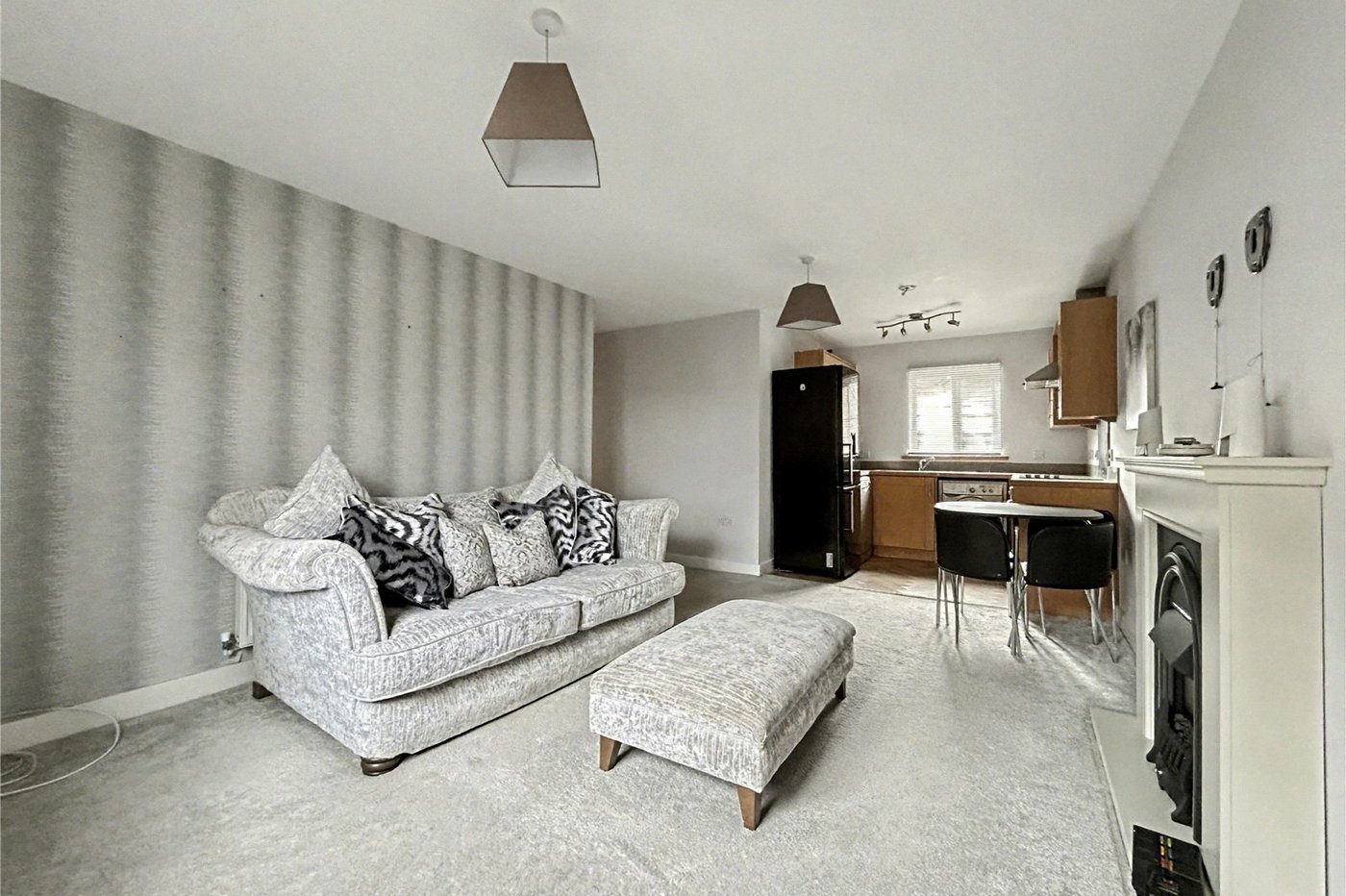2 bedroom property for sale in Gillingham | Robinson Michael & Jackson