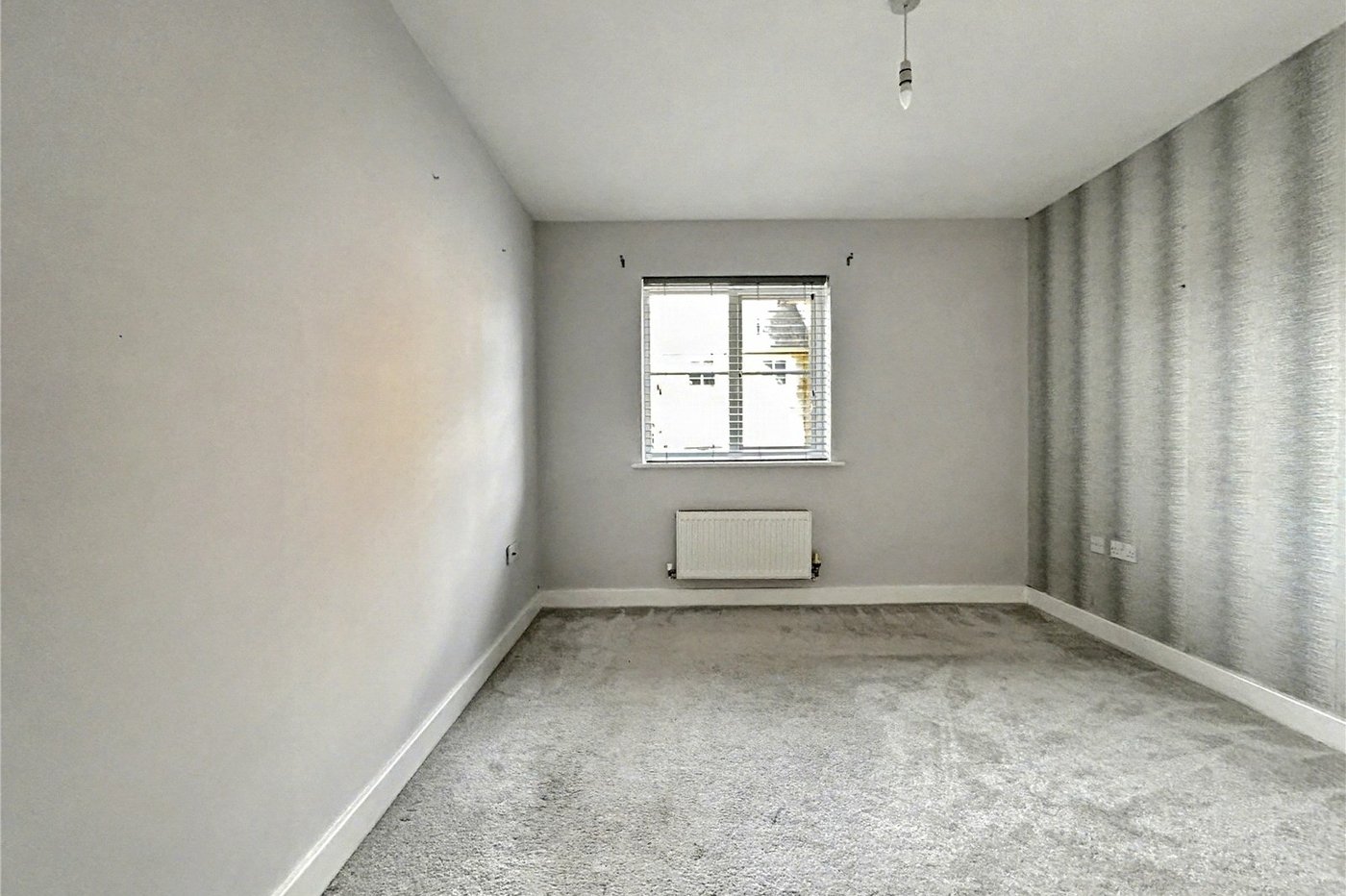 2 bedroom property for sale in Gillingham | Robinson Michael & Jackson