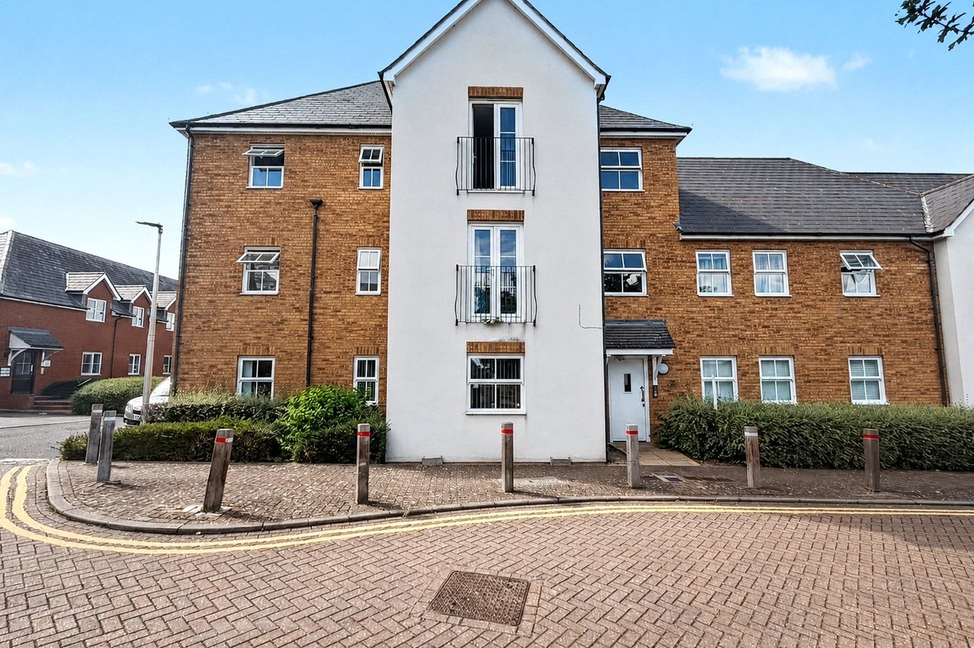 2 bedroom property for sale in Gillingham | Robinson Michael & Jackson