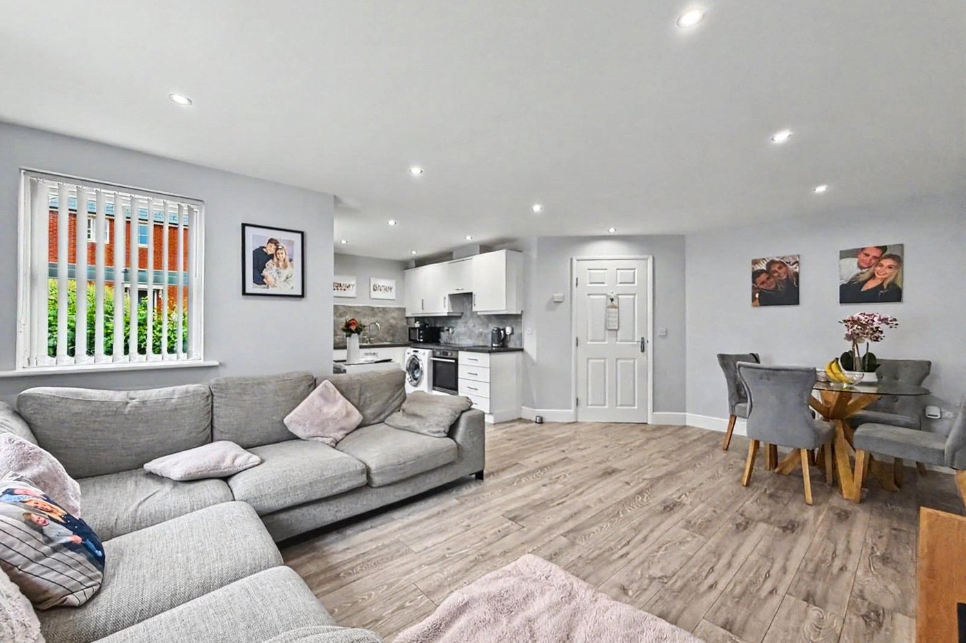 2 bedroom property for sale in Gillingham | Robinson Michael & Jackson