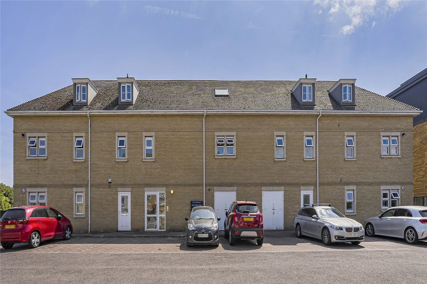 1 bedroom property for sale in Dartford | Robinson Jackson