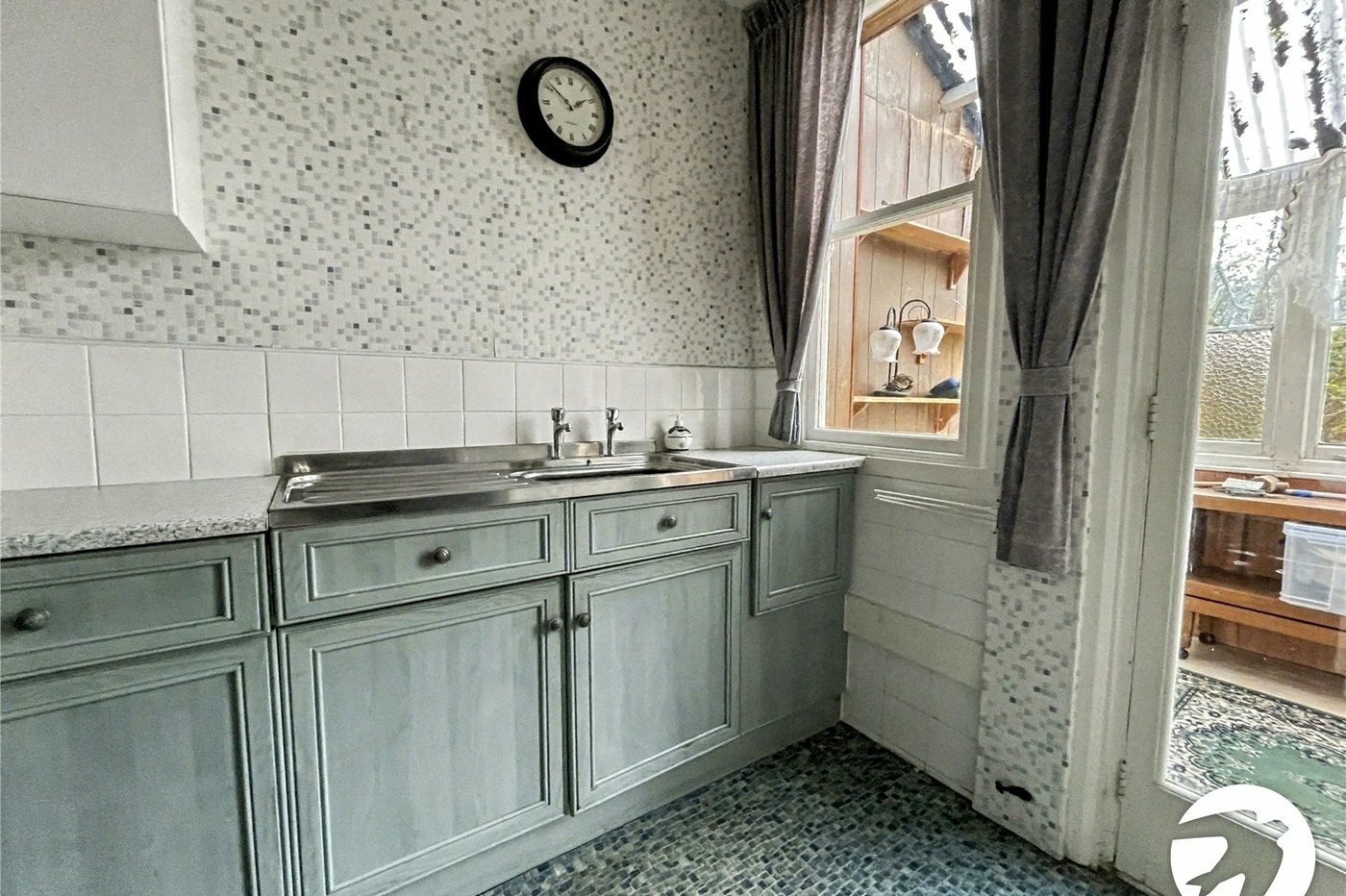 2 bedroom house for sale in Snodland | Robinson Michael & Jackson