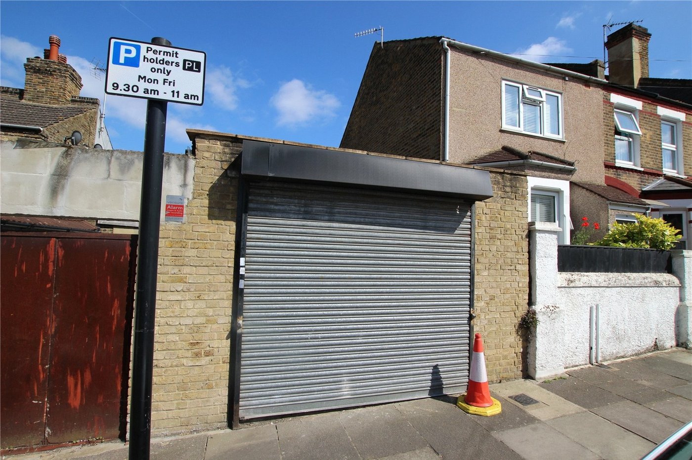 3 bedroom house for sale in Plumstead | Robinson Jackson