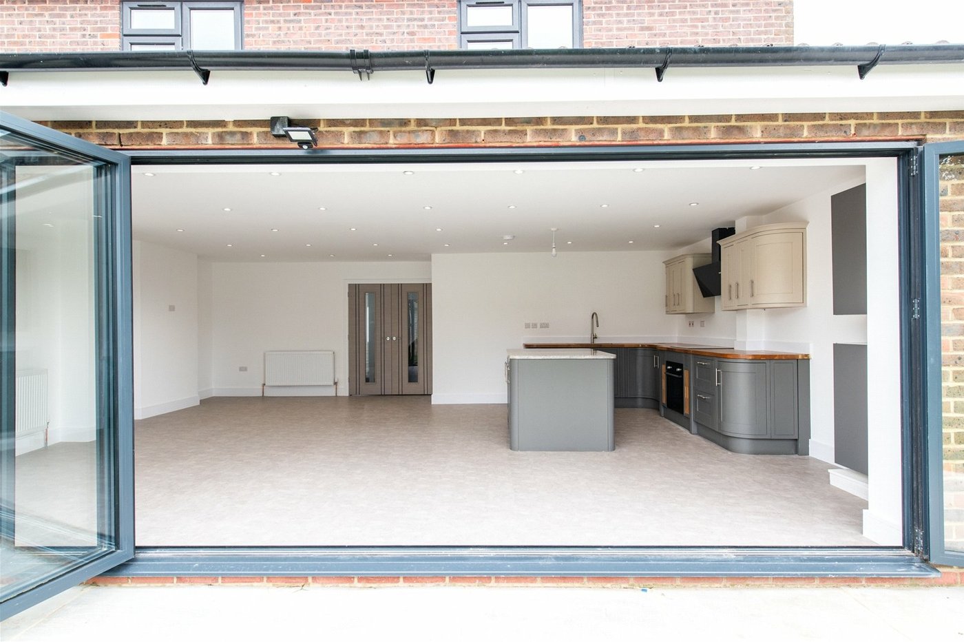 3 bedroom house for sale in Conyer | Robinson Michael & Jackson