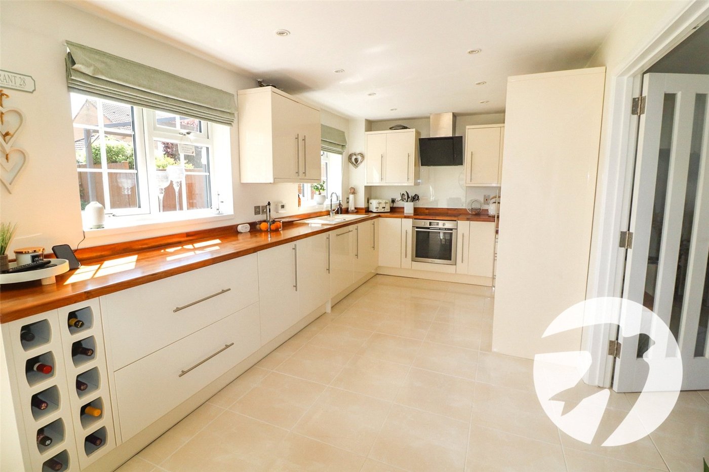 4 bedroom house for sale in Erith | Robinson Jackson