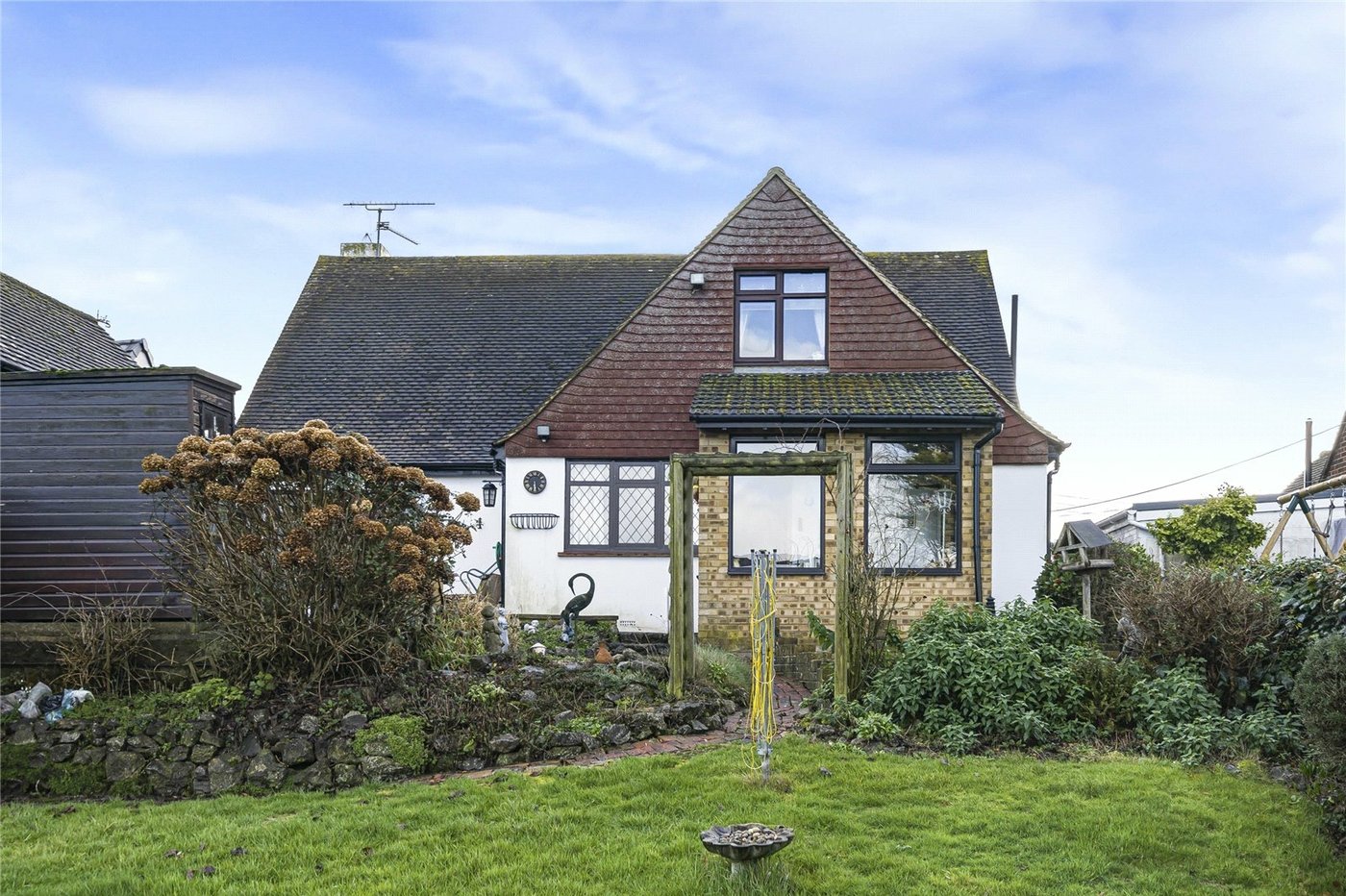 3 bedroom house for sale in High Halstow | Robinson Michael & Jackson