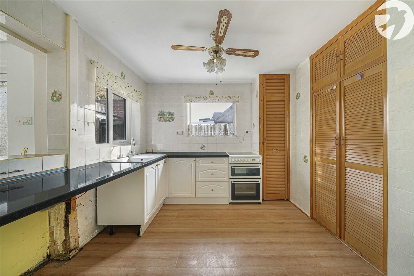 2 bedroom bungalow for sale in Darenth | Robinson Jackson