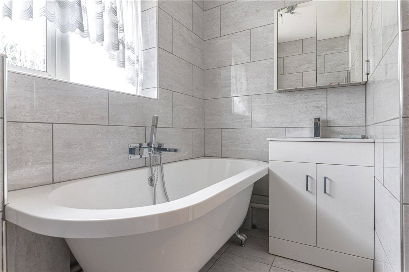 1 bedroom house for sale in Orpington | Robinson Jackson