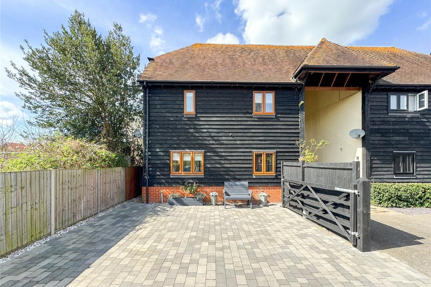 4 bedroom house for sale in Station Road | Robinson Michael & Jackson