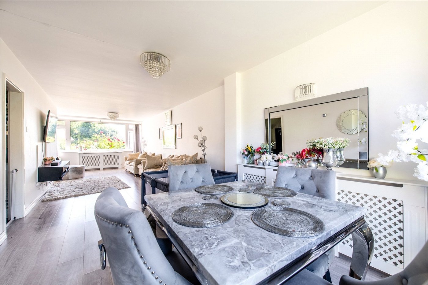 3 bedroom house for sale in Chalk | Robinson Michael & Jackson