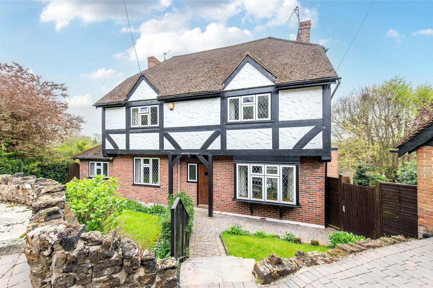 4 bedroom house for sale in Higham | Robinson Michael & Jackson