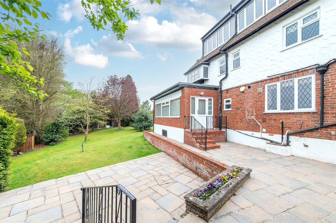 4 bedroom house for sale in Higham | Robinson Michael & Jackson