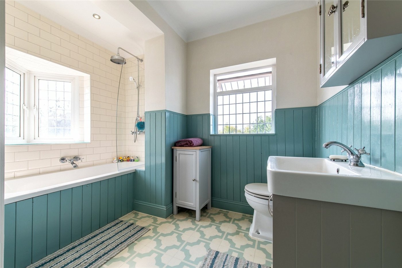 5 bedroom house for sale in Higham | Robinson Michael & Jackson