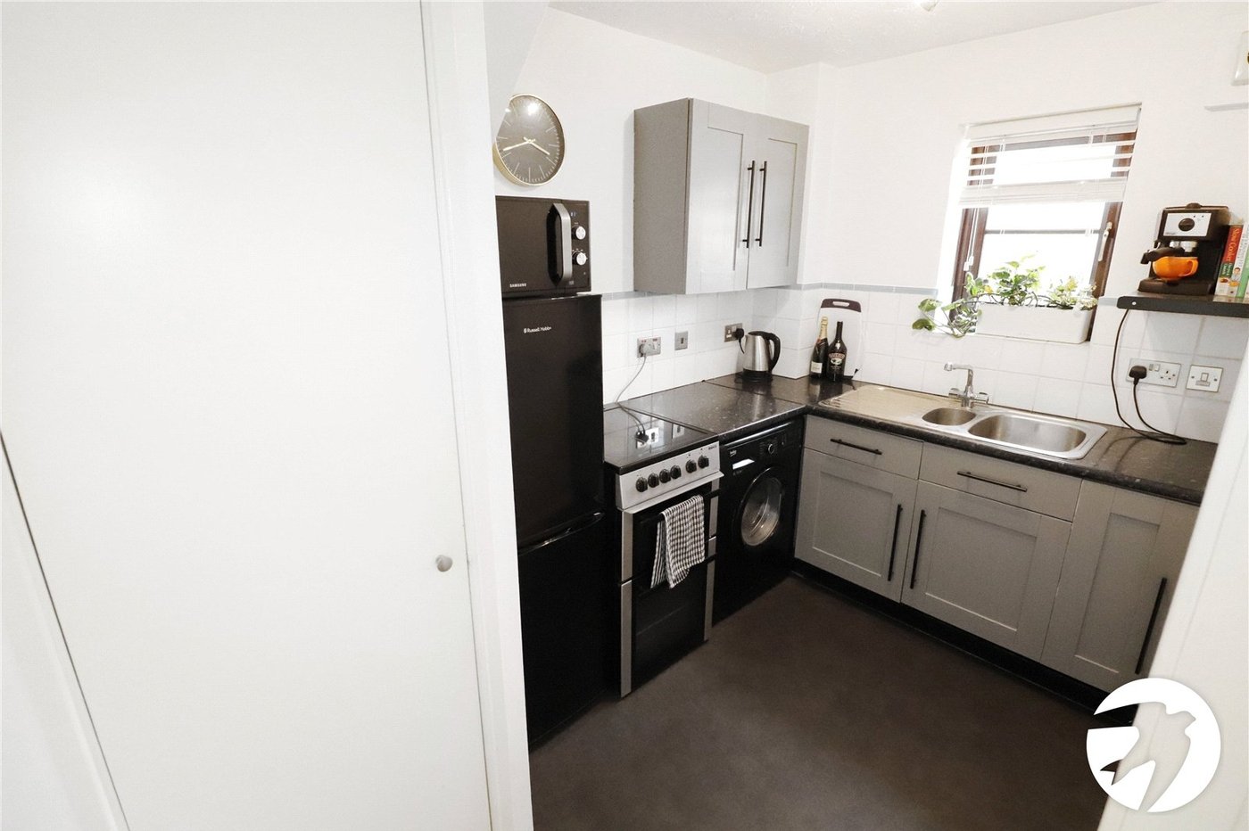 1 bedroom house for sale in Belvedere | Robinson Jackson