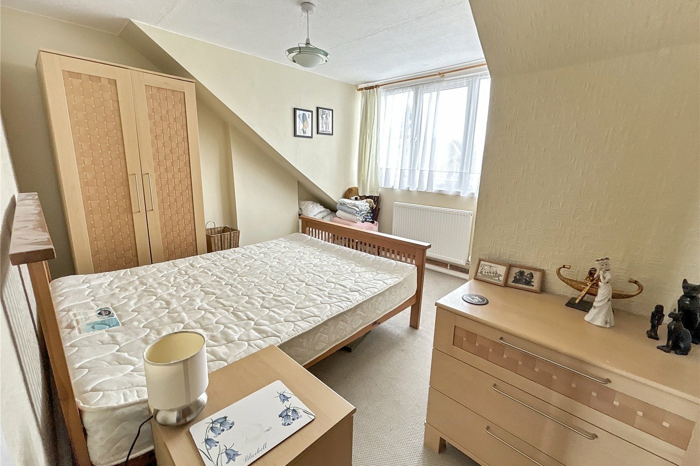 4 bedroom bungalow for sale in Sidcup | Robinson Jackson