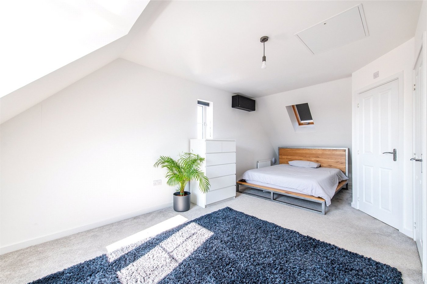 4 bedroom house for sale in Gravesend | Robinson Michael & Jackson