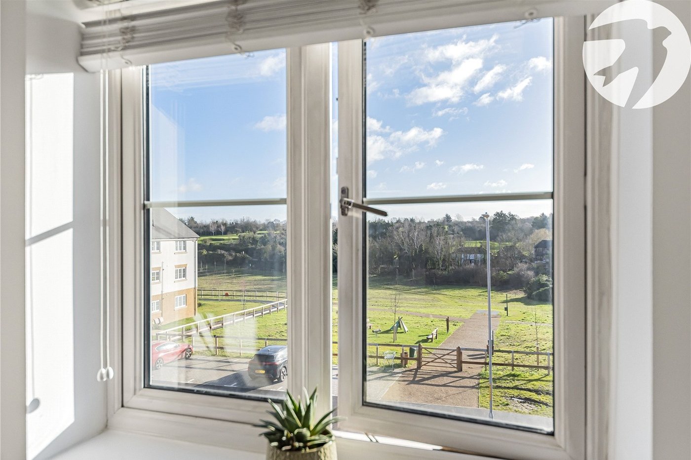 1 bedroom property for sale in Gravesend | Robinson Michael & Jackson