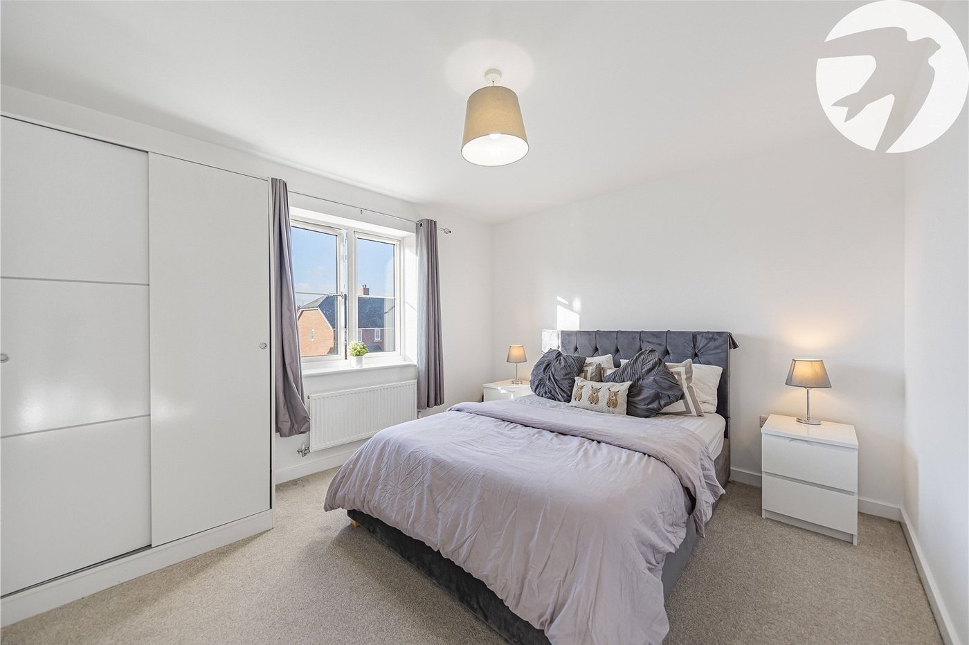1 bedroom property for sale in Gravesend | Robinson Michael & Jackson
