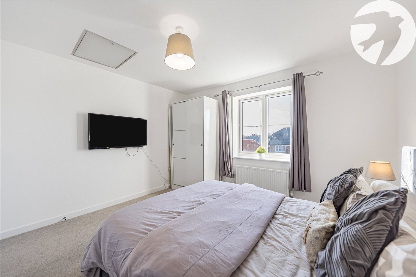1 bedroom property for sale in Gravesend | Robinson Michael & Jackson