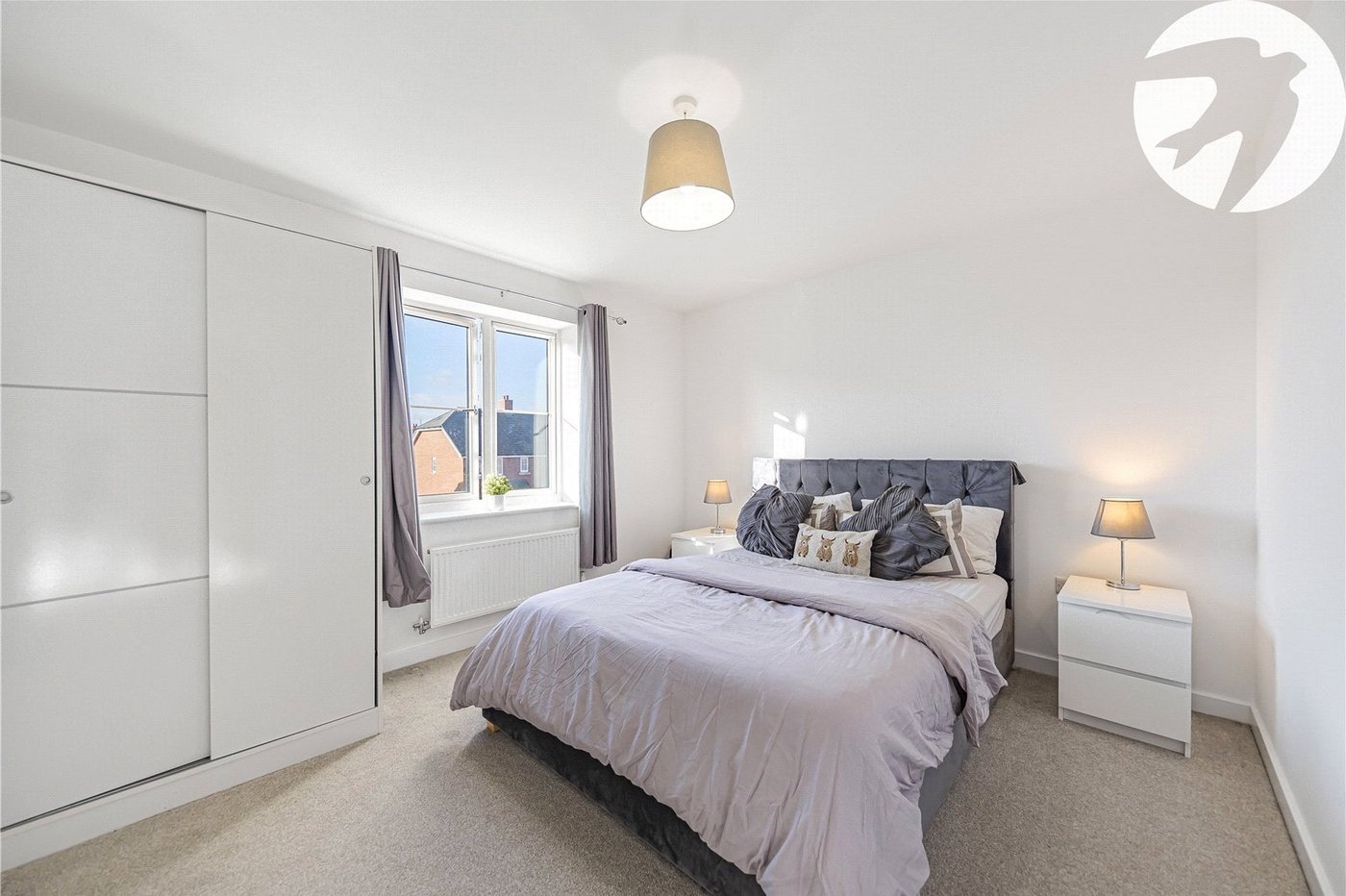 1 bedroom property for sale in Gravesend | Robinson Michael & Jackson
