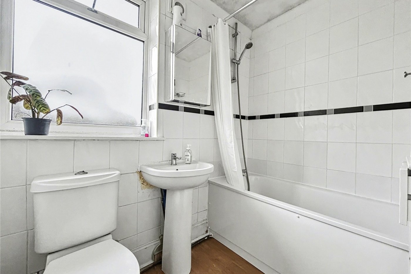 3 bedroom house for sale in Gillingham | Robinson Michael & Jackson