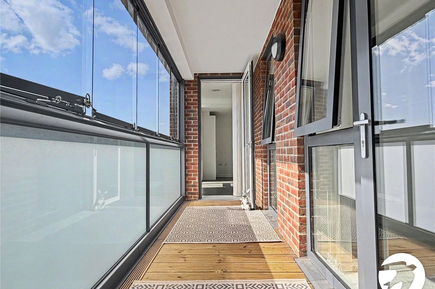 2 bedroom property for sale in Rochester | Robinson Michael & Jackson