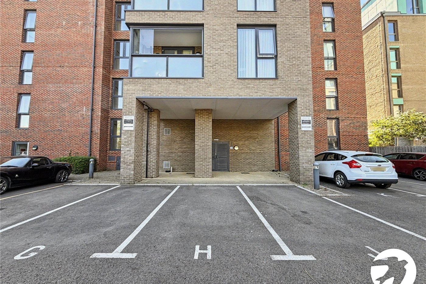 2 bedroom property for sale in Rochester | Robinson Michael & Jackson