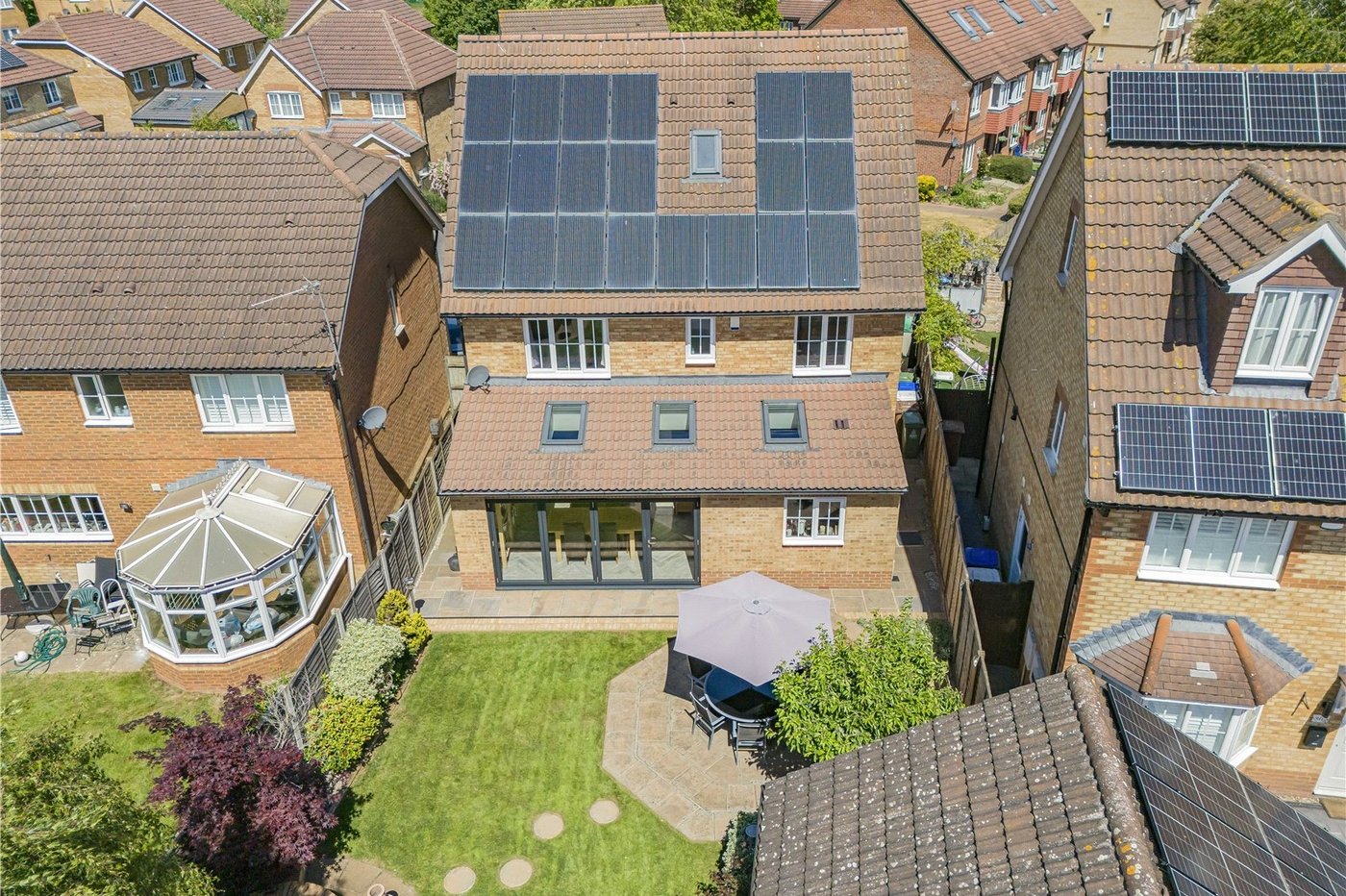 5 bedroom house for sale in Crayford | Robinson Jackson