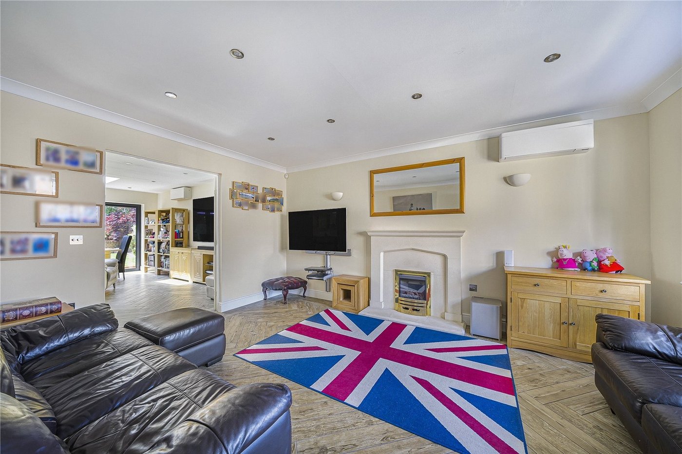 5 bedroom house for sale in Crayford | Robinson Jackson