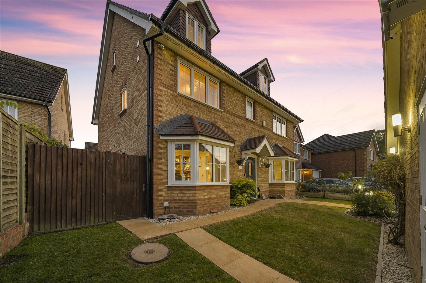 5 bedroom house for sale in Crayford | Robinson Jackson