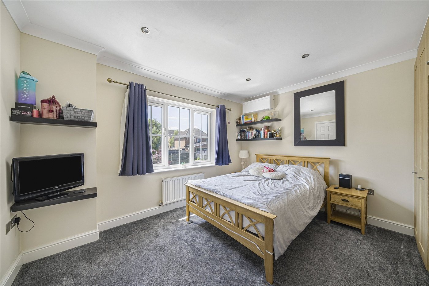 5 bedroom house for sale in Crayford | Robinson Jackson
