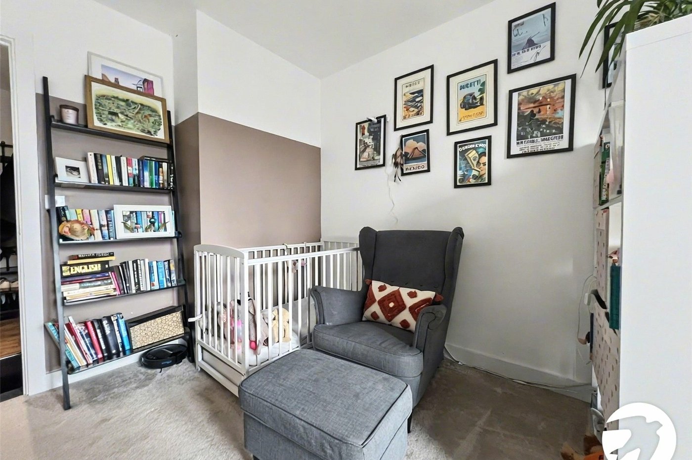 2 bedroom property for sale in Rochester | Robinson Michael & Jackson