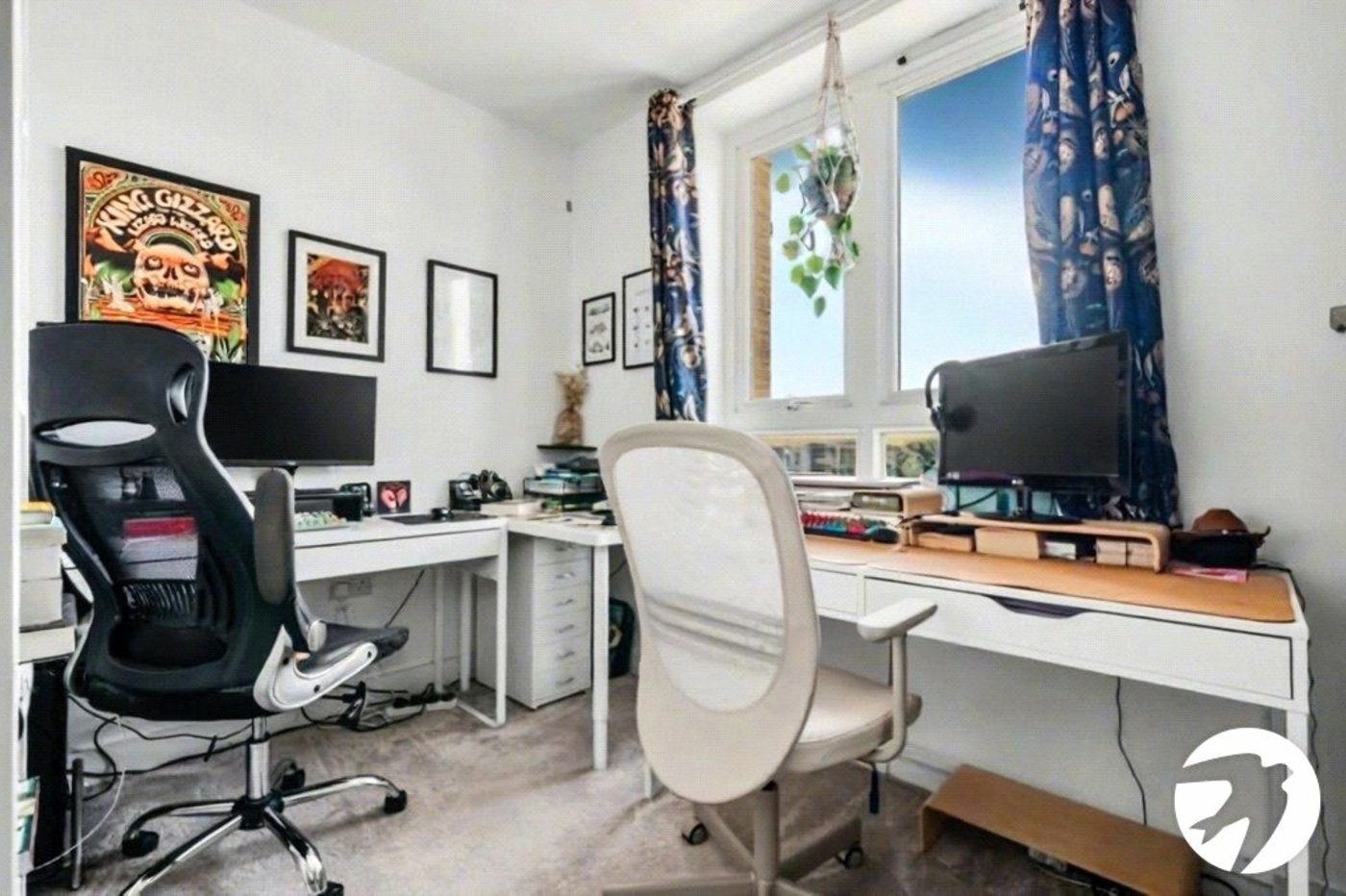 2 bedroom property for sale in Rochester | Robinson Michael & Jackson