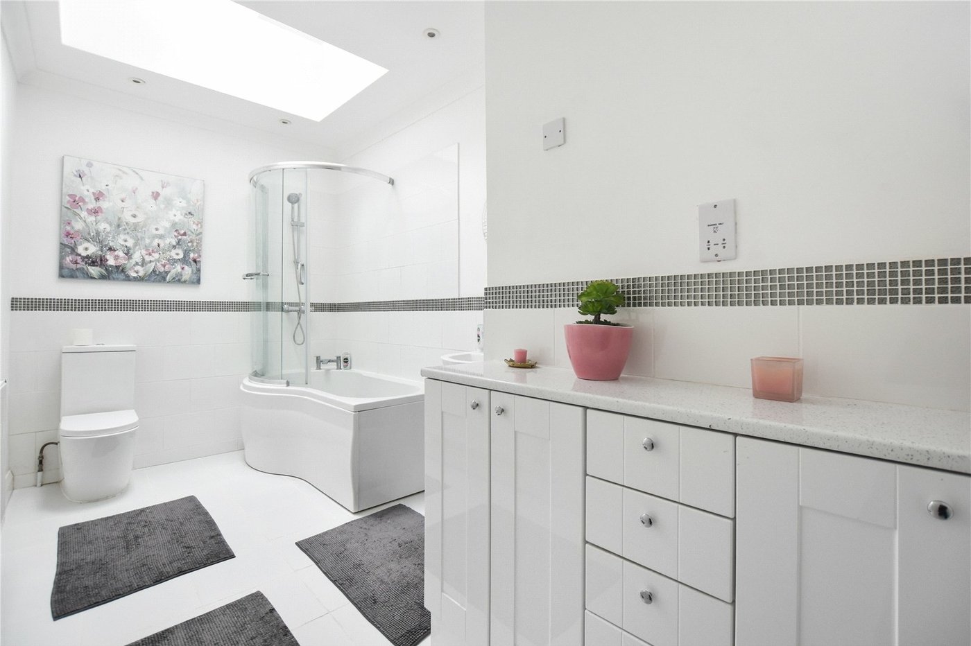 4 bedroom bungalow for sale in Bexley | Robinson Jackson