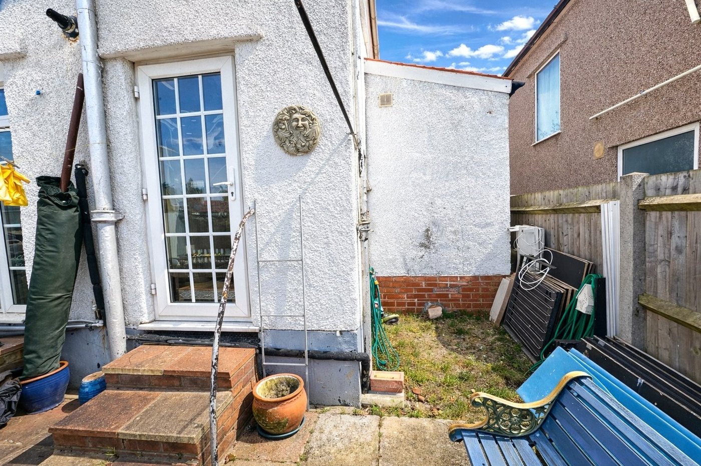 3 bedroom house for sale in Bromley | Robinson Jackson