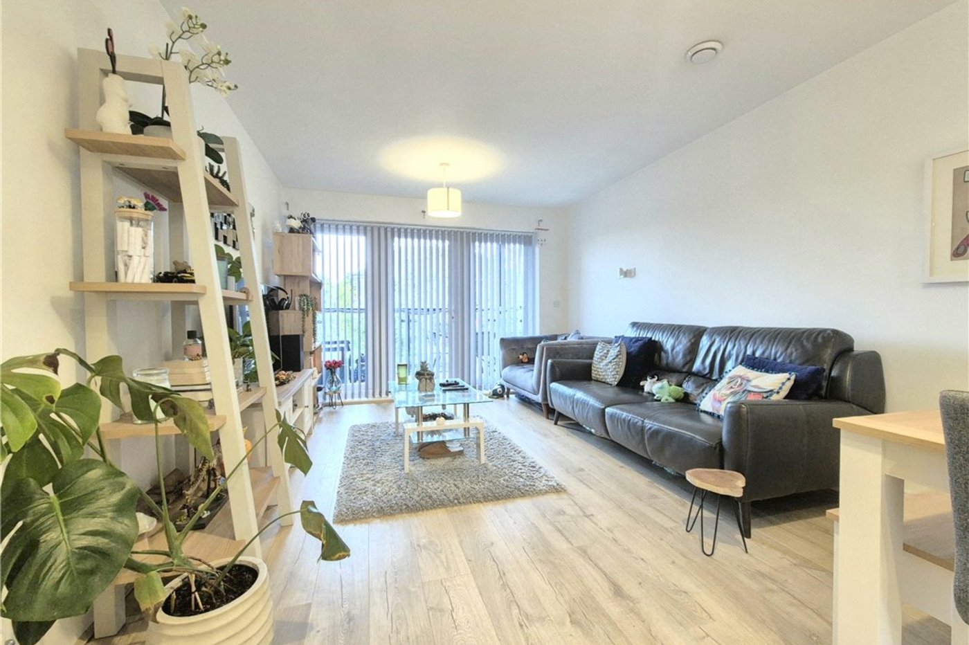 1 bedroom property for sale in Farnborough | Robinson Jackson