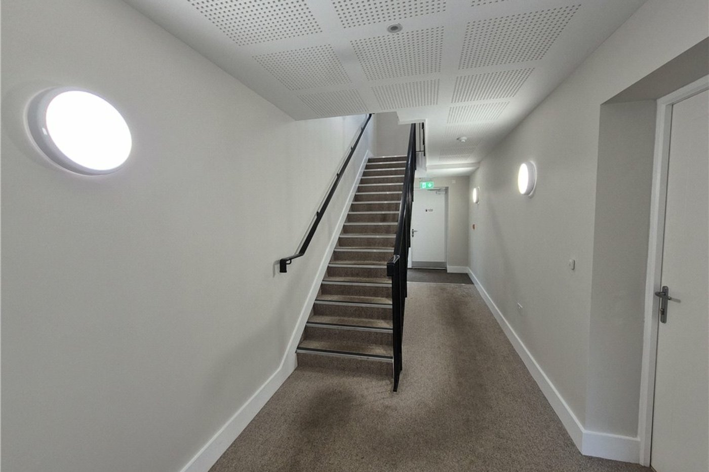 1 bedroom property for sale in Farnborough | Robinson Jackson