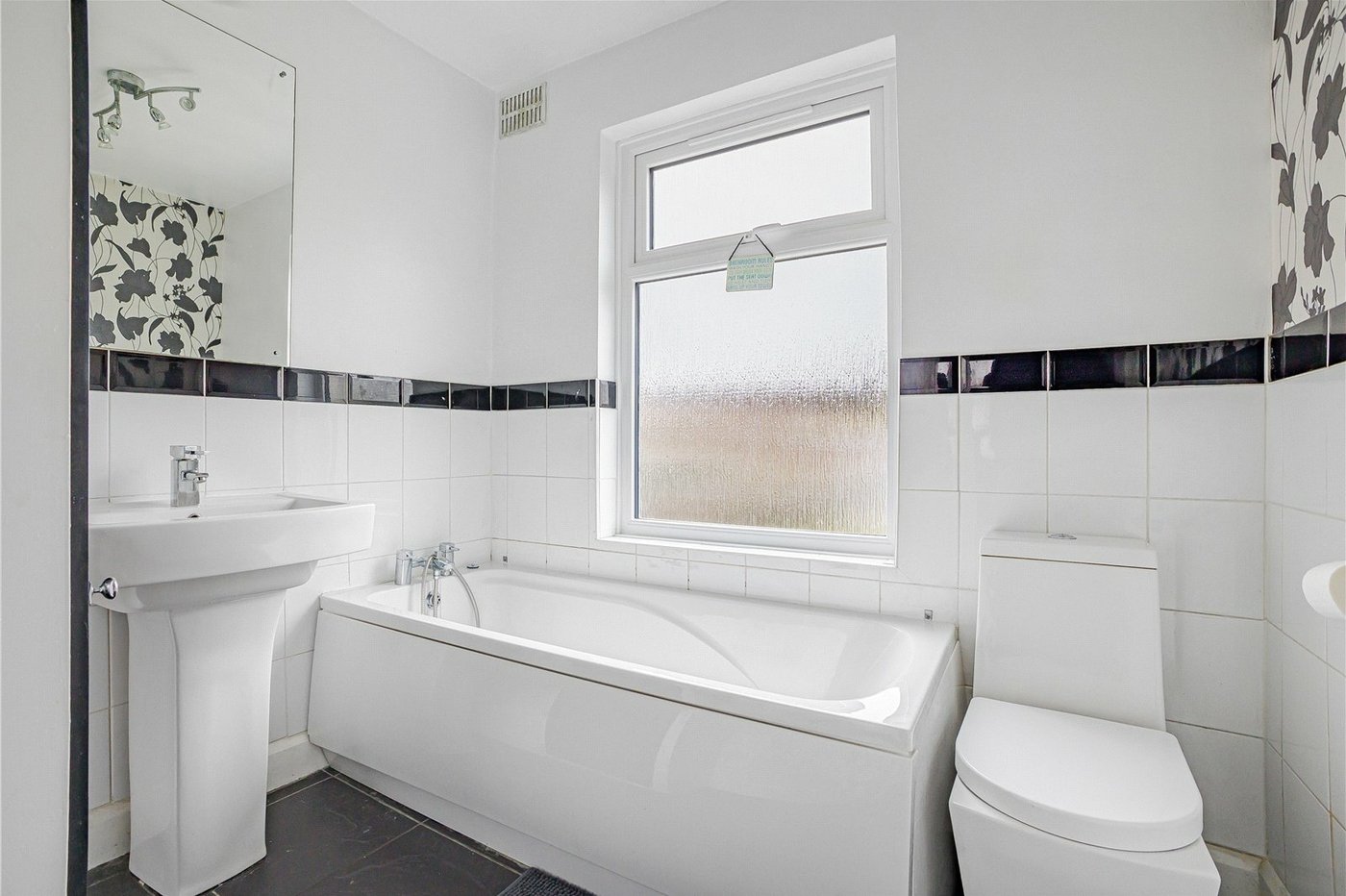 4 bedroom house for sale in Northfleet | Robinson Michael & Jackson