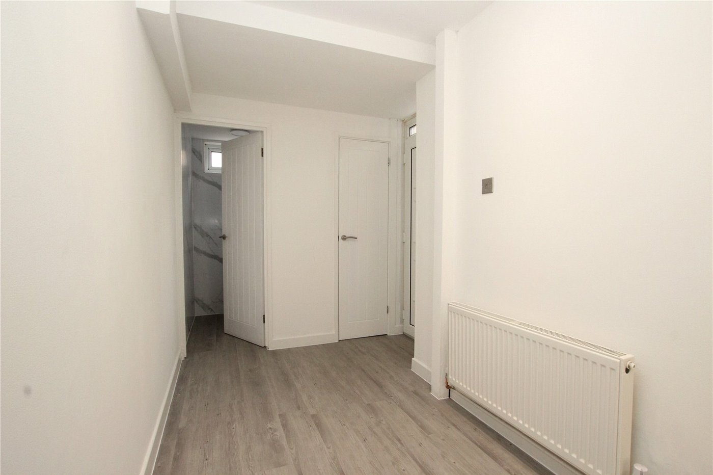 3 bedroom house for sale in London | Robinson Jackson