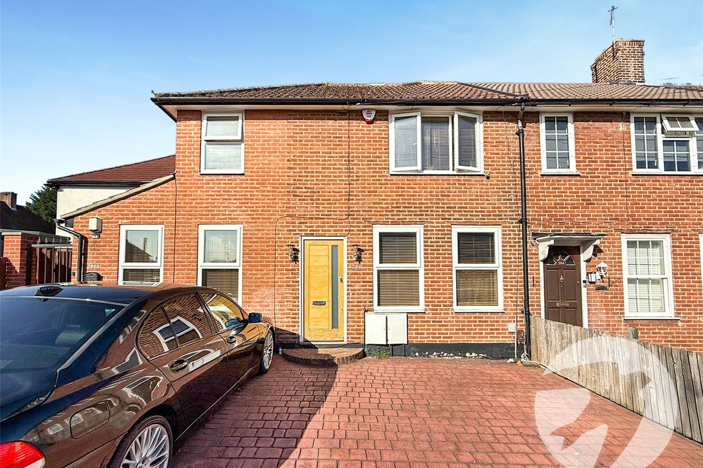 2 bedroom property for sale in Mottingham | Robinson Jackson