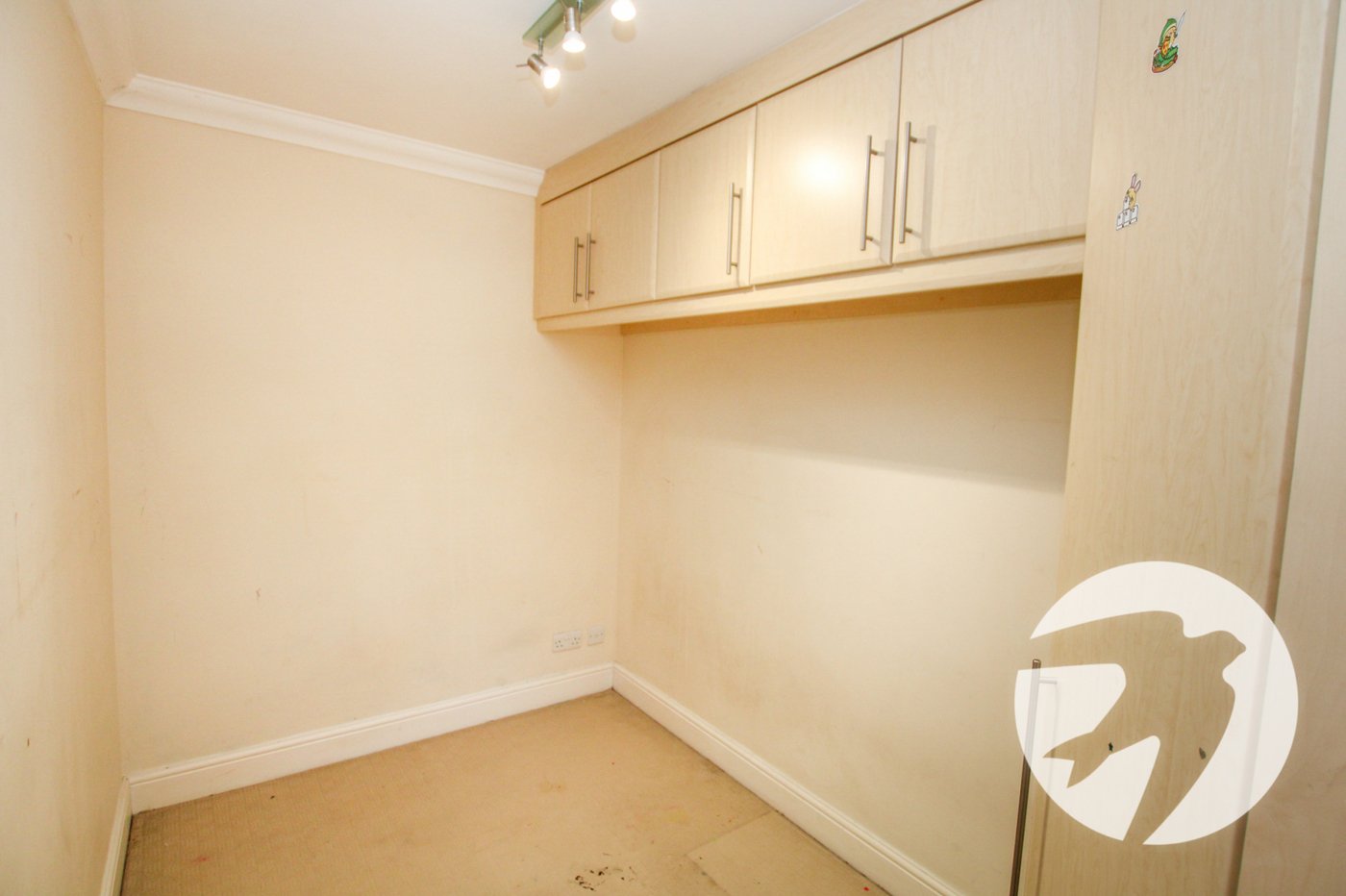 2 bedroom property for sale in Mottingham | Robinson Jackson