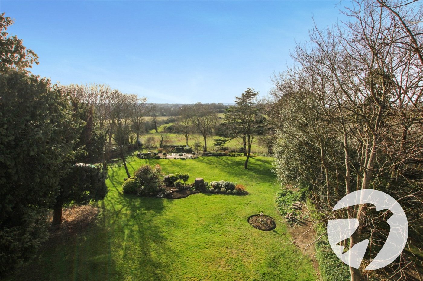 2 bedroom property for sale in London | Robinson Jackson