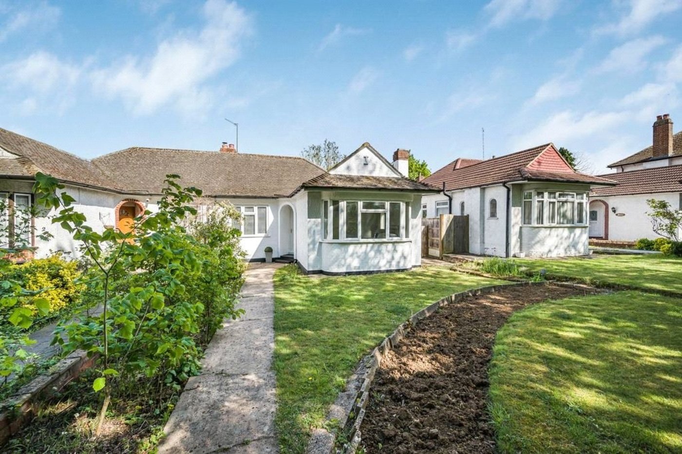 2 bedroom bungalow for sale in Orpington | Robinson Jackson