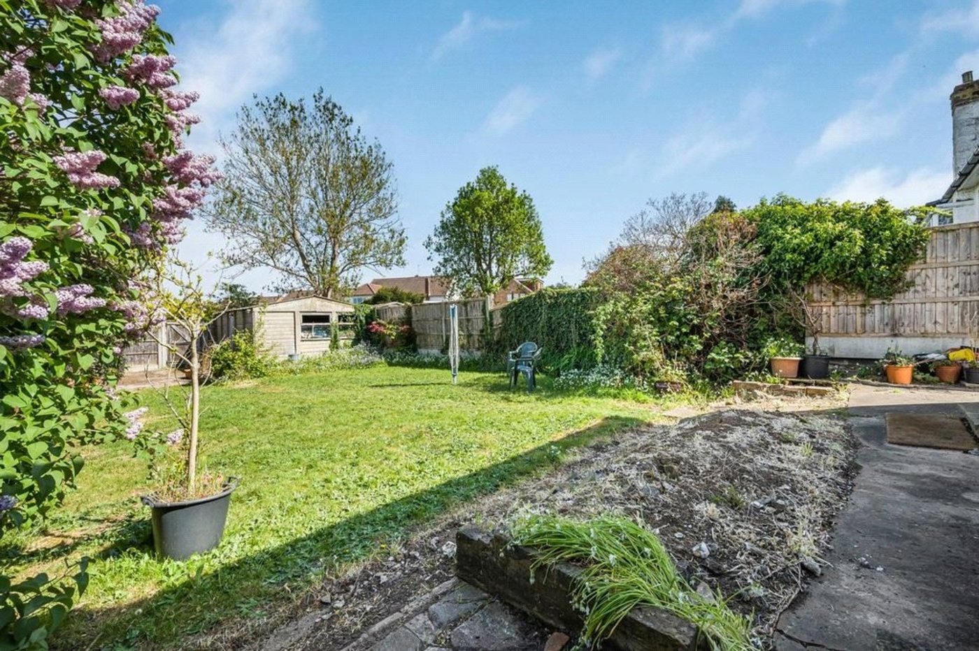 2 bedroom bungalow for sale in Orpington | Robinson Jackson