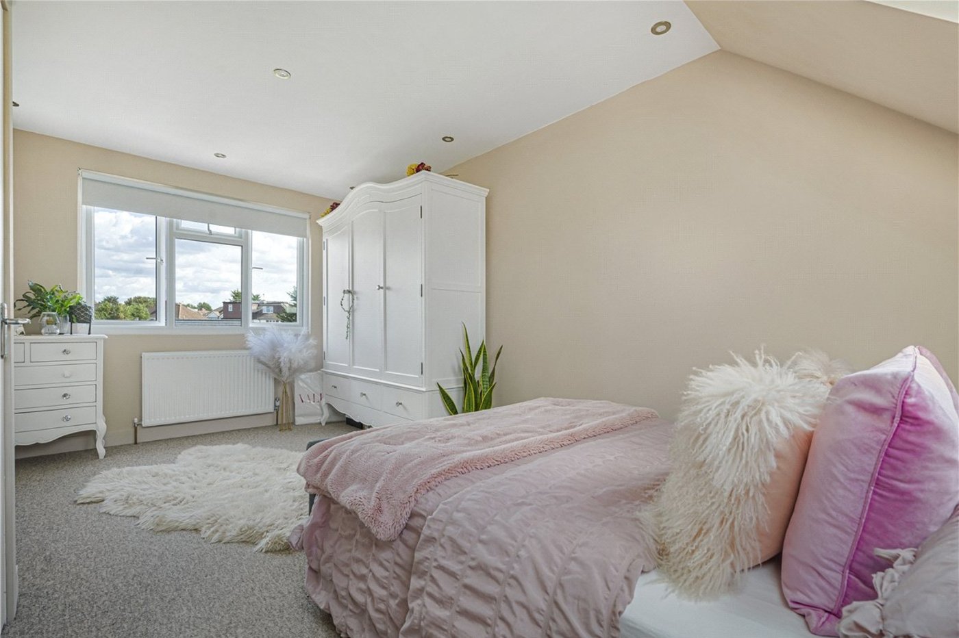 4 bedroom house for sale in Orpington | Robinson Jackson